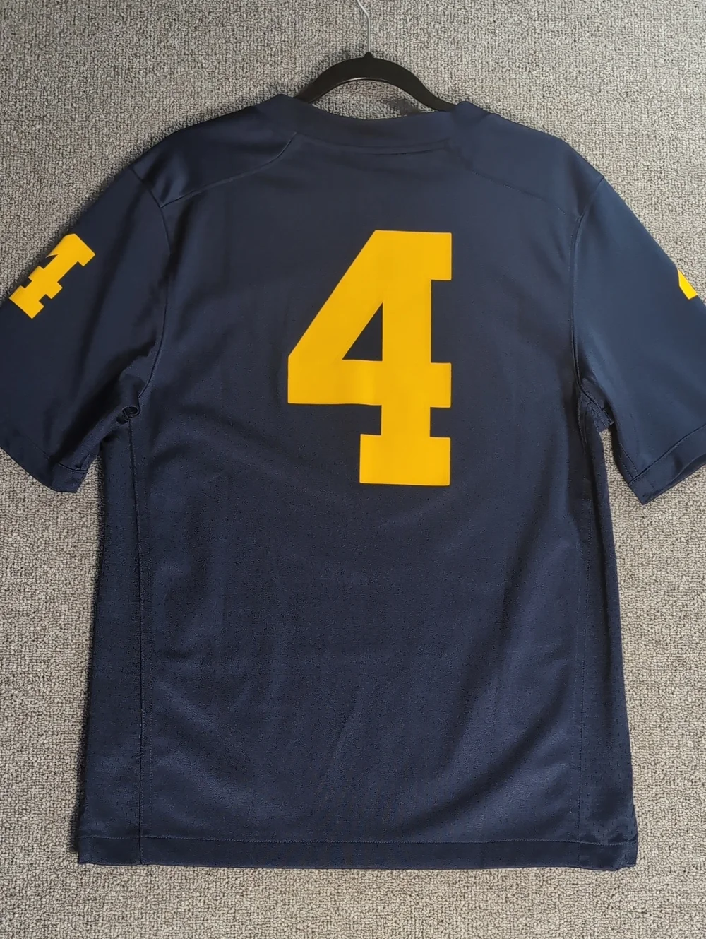 Jordan Michigan Wolverines Limited Football Jersey #4 Size Medium In U of M Blue